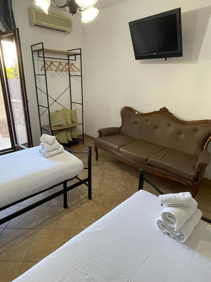 Ancora Del Salento Villa เลชเช ภายนอก รูปภาพ